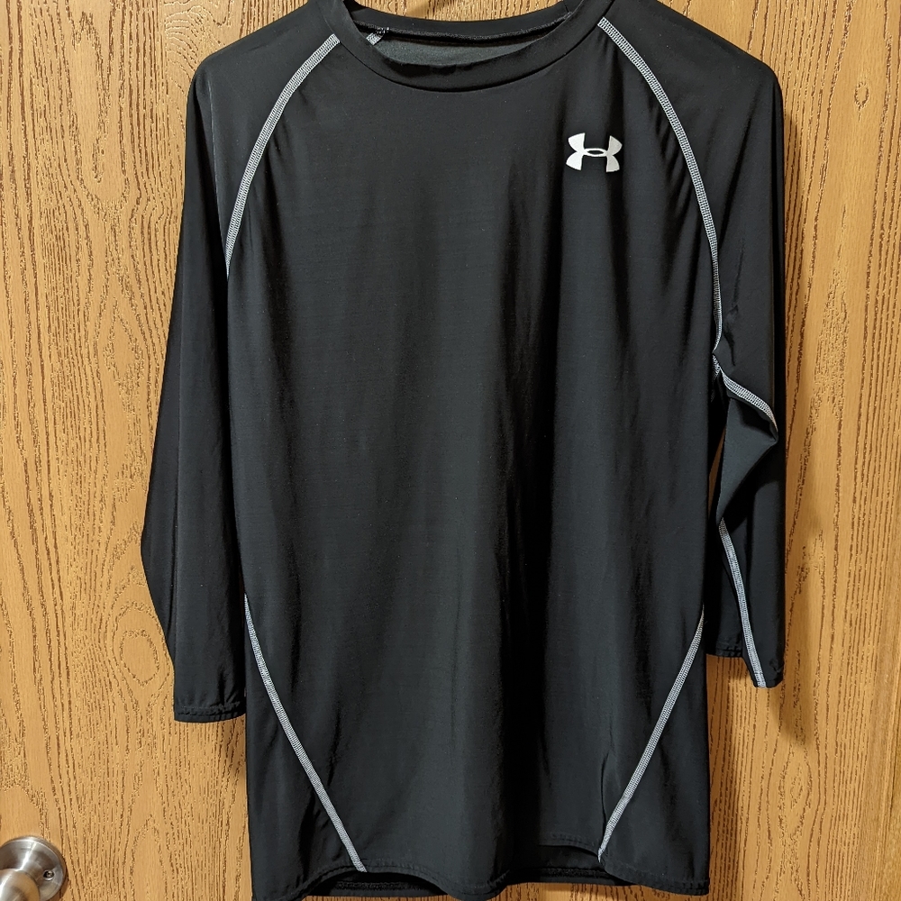 Unisex under armour shirt